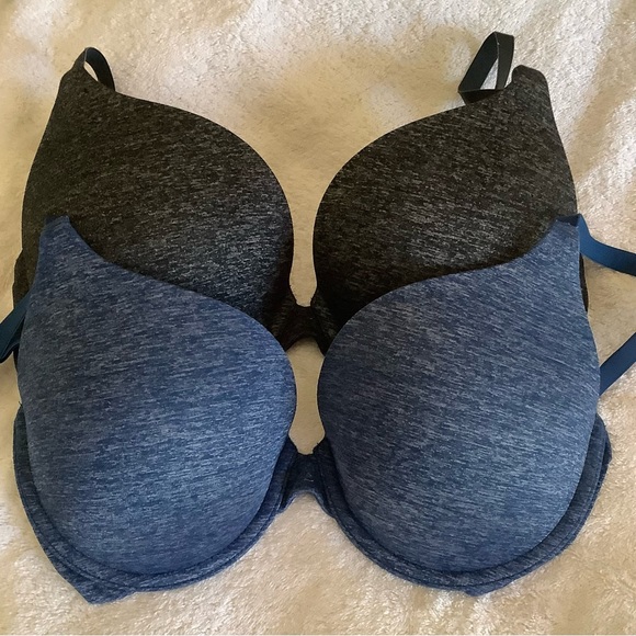 SOLD 2 Victorias Secret Padded Perfect Coverage bras 34D blue and black - Picture 7 of 8